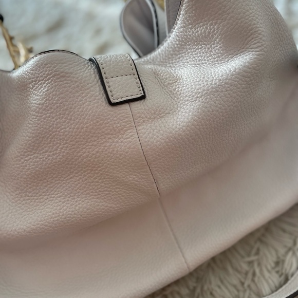 WHITE LEATHER G.I.L.L. HOBO OR CROSS BODY STRAPS WITH REMOVABLE TOSSLE - Picture 3 of 7